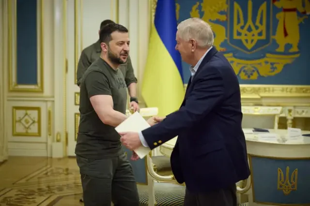 Ліндсі Ґрем зустрічається з Володимиром Зеленським щодо підтримки України